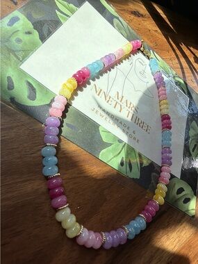 COLORFUL JADE